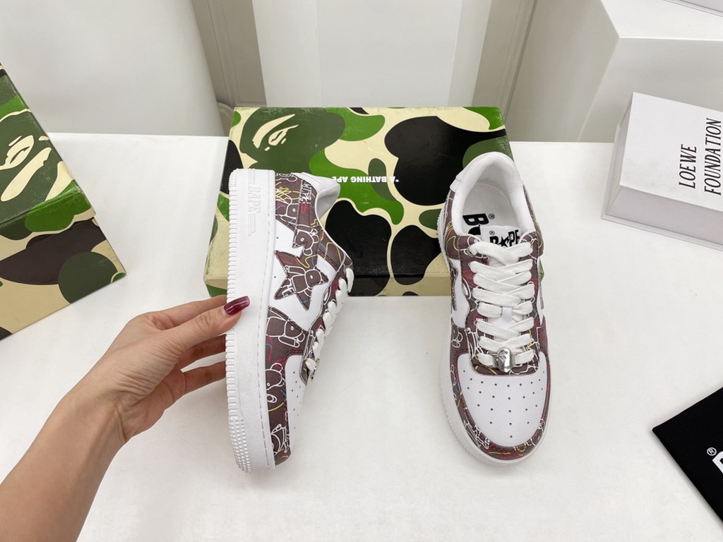 B*APE SNEAKERS